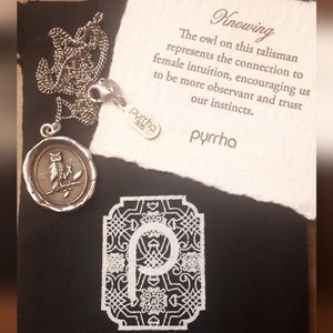 Pyrhha "Knowing" Talisman Necklace